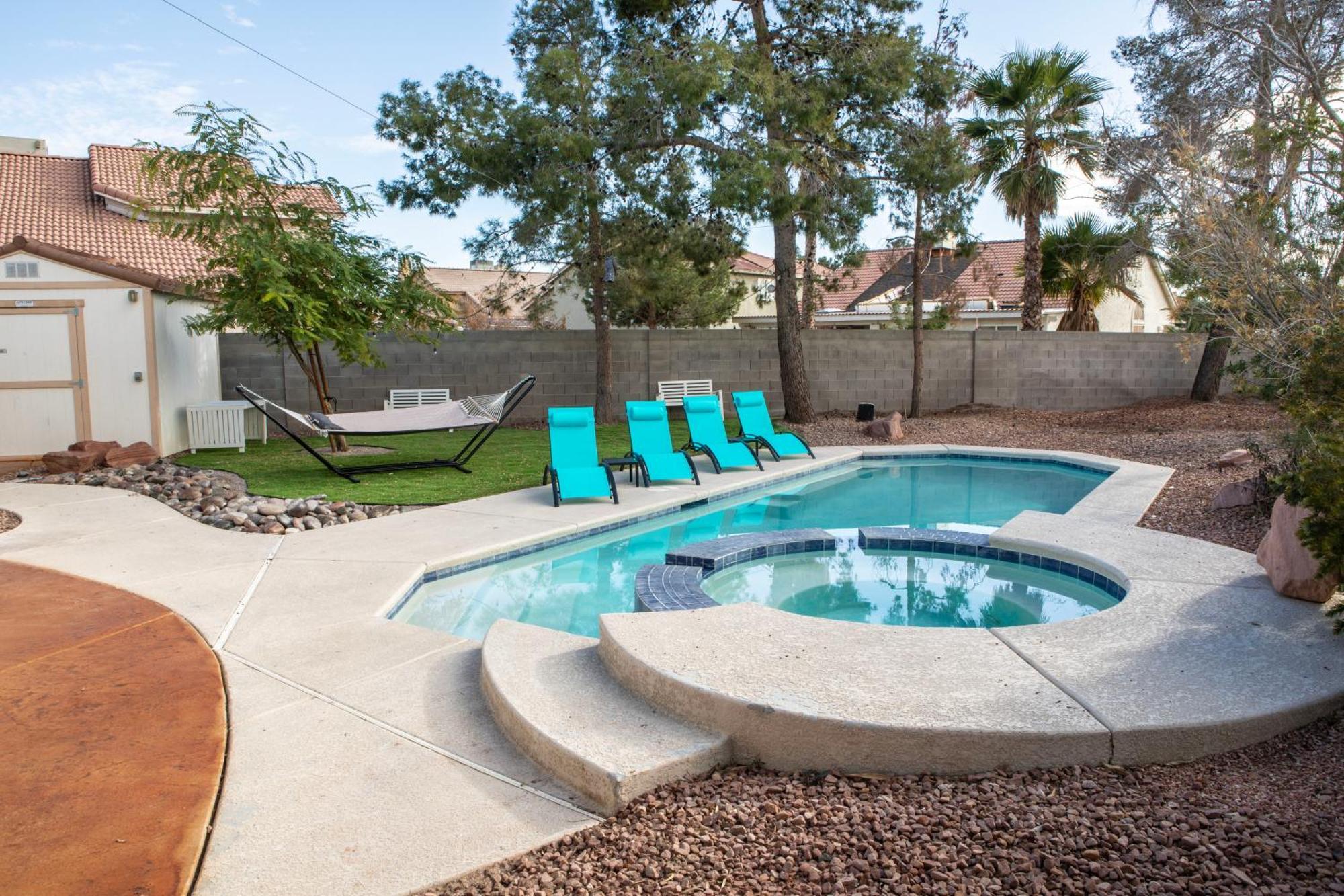 Comfy Expansive Home - Near The Strip - Heated Pool Las Vegas Exterior foto